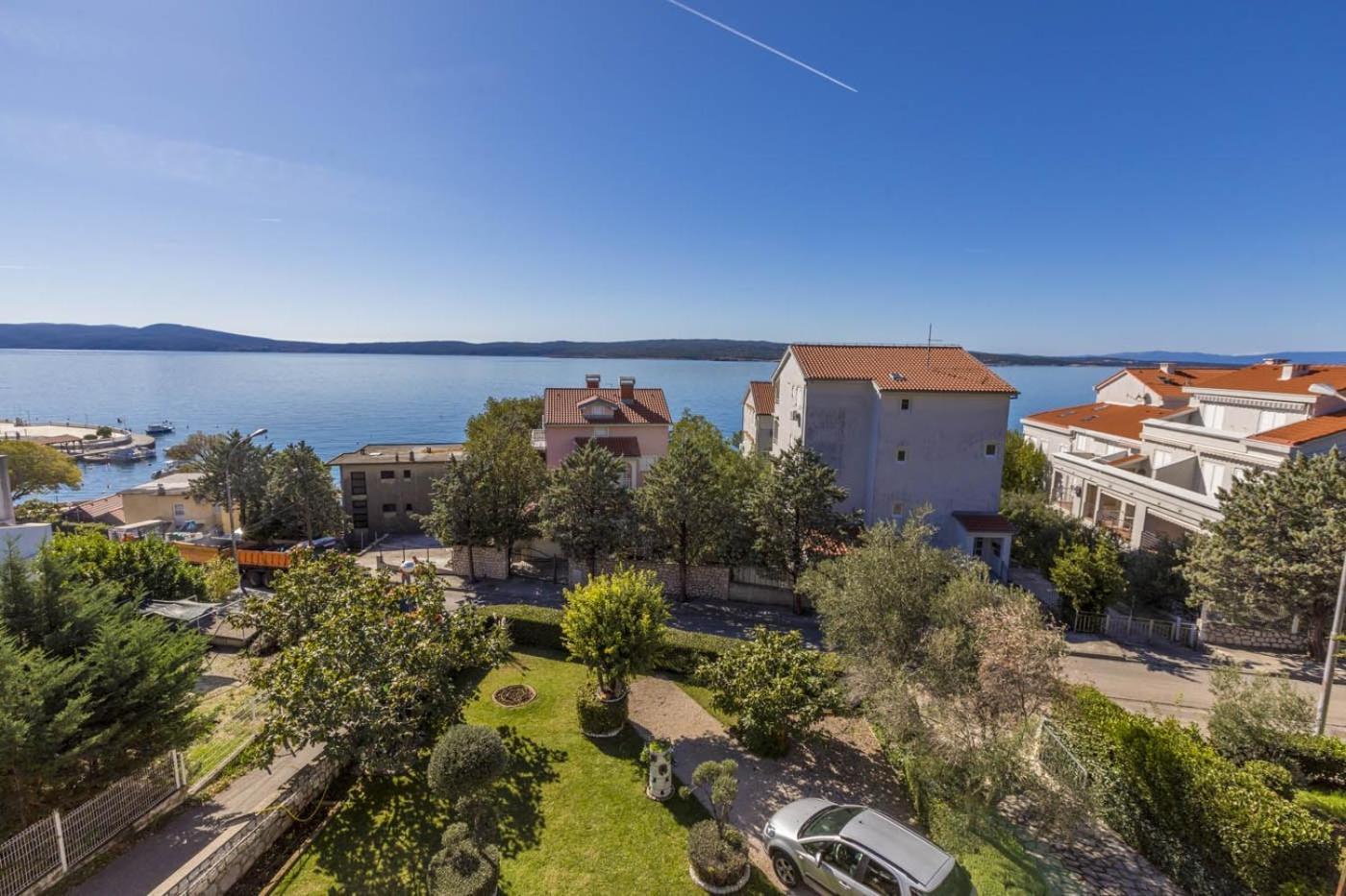 Apartments By The Sea Selce, Crikvenica - 4802 Екстериор снимка